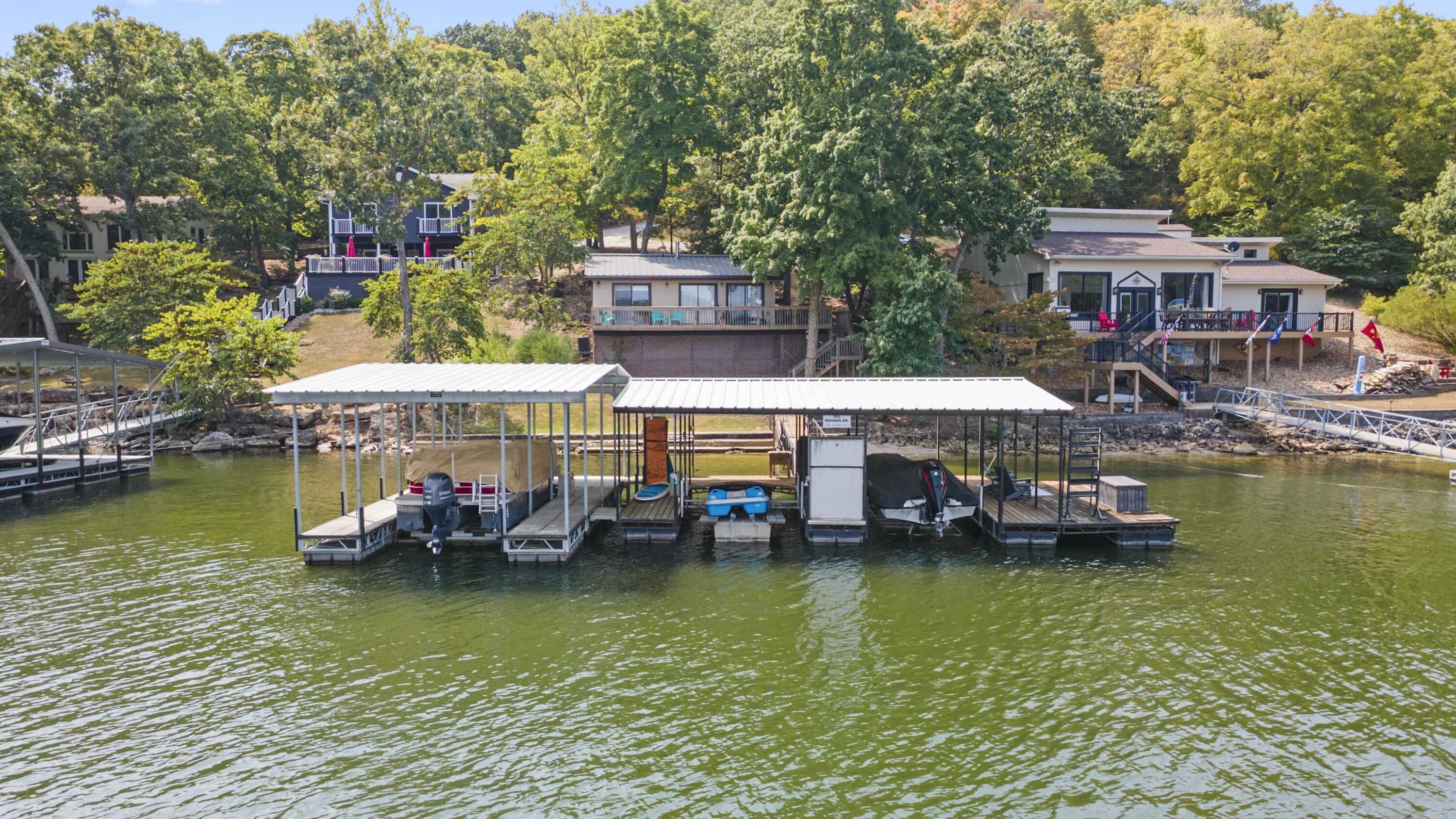 Khuôn viên nơi lưu trú