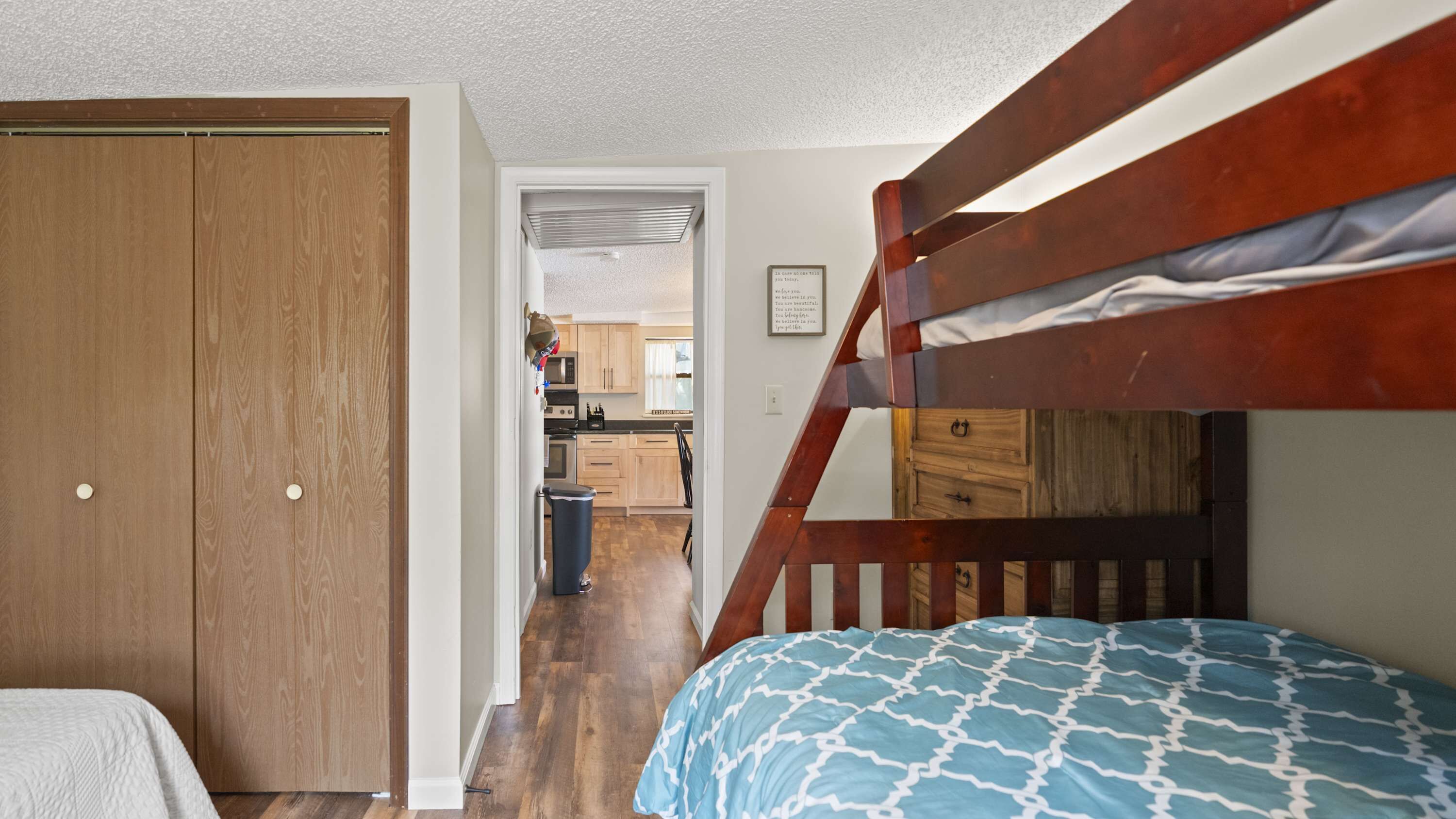 2 bedrooms, individually decorated, individually furnished, bed sheets