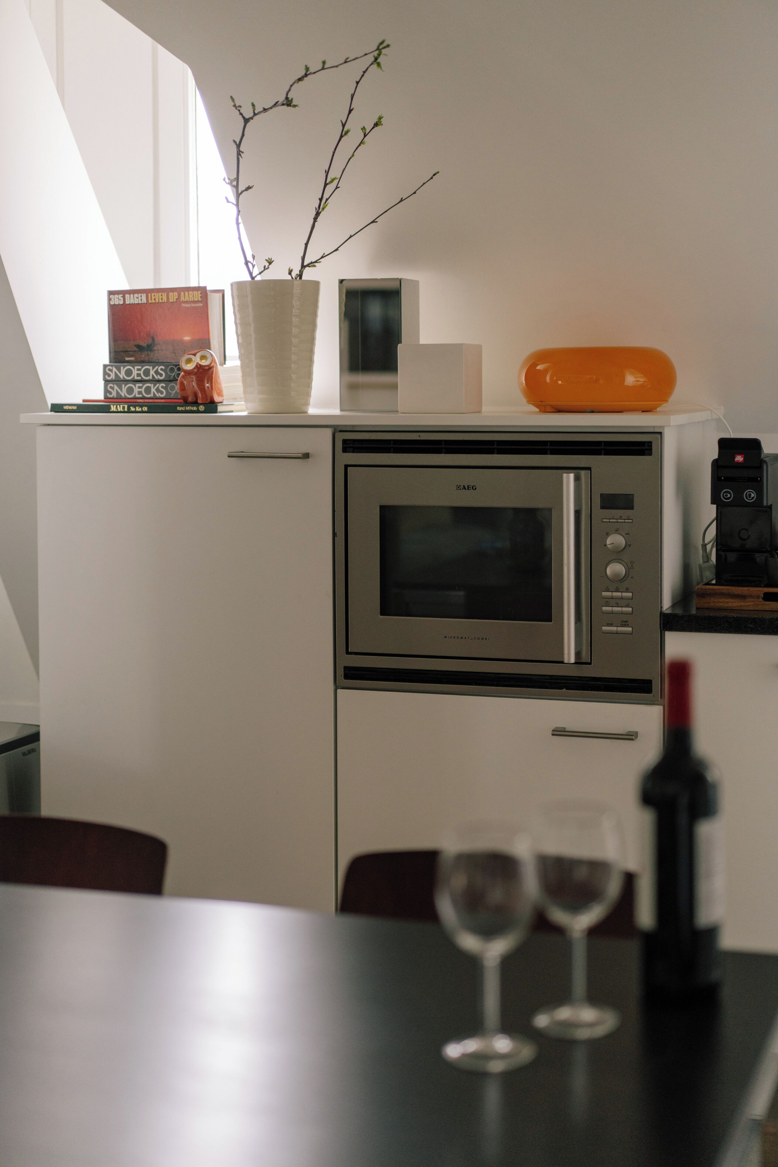 Deluxe Apartment, City View | Interior