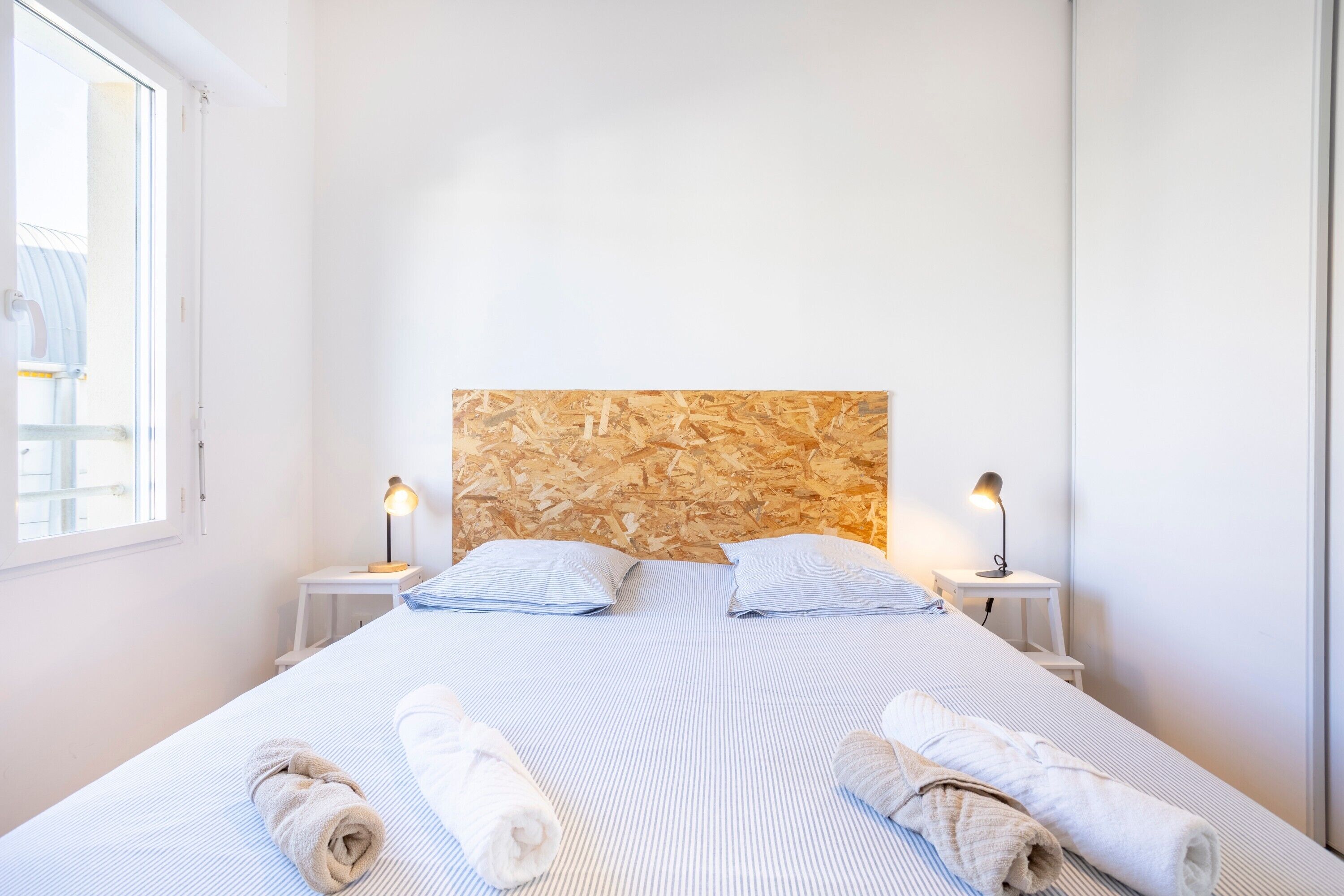 Een strijkplank/strijkijzer, wifi