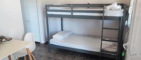 In-room safe, iron/ironing board, free WiFi