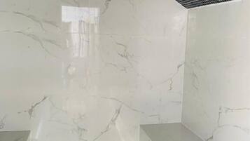 Sauna, bañera de hidromasaje, baño turco, tratamientos corporales