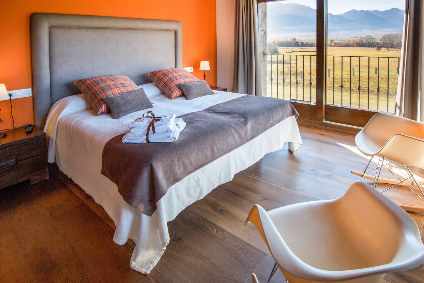 7 عدّة غرف نوم ومكتب ومكواة/لوح كي وواي فاي مجانًا