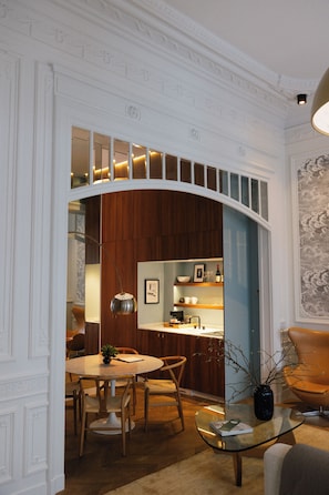 Dining - A Place - Schuttershofstraat 55 (Antwerp)