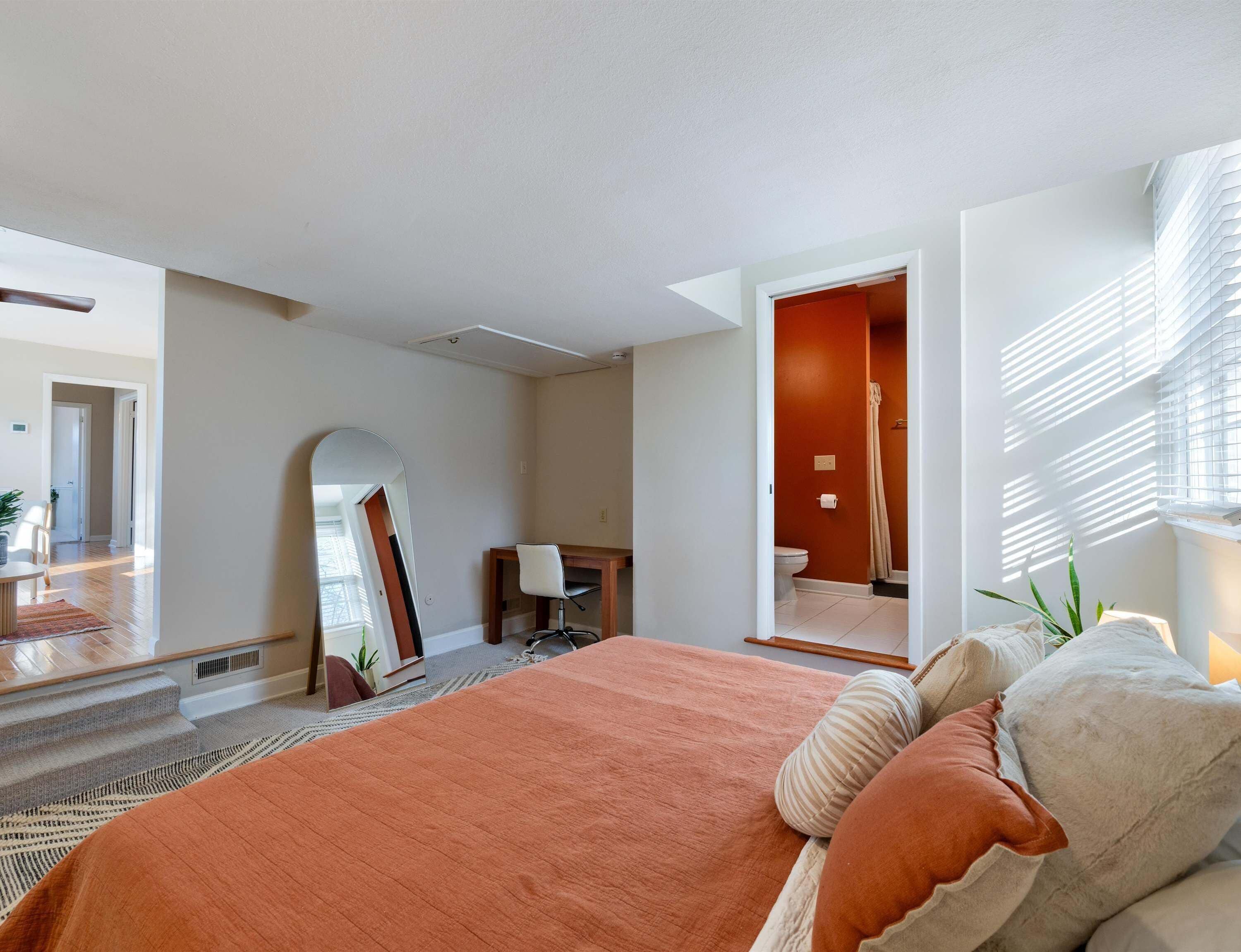 House, Multiple Beds, Patio, Garden View (The Yellow Door) | 4 bedrooms, individually decorated, individually furnished, bed sheets