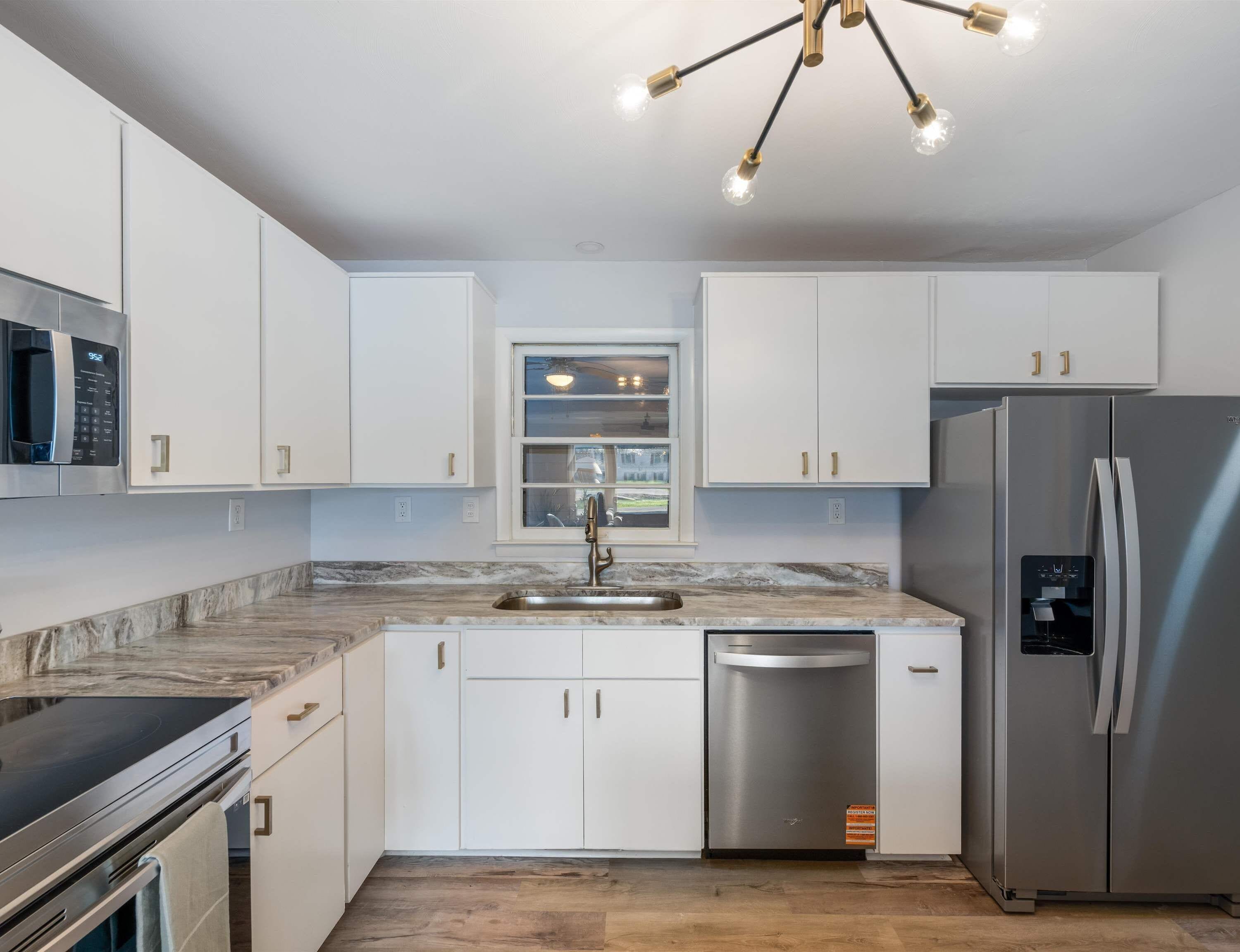 House, Multiple Beds, Patio, Garden View (The Yellow Door) | Private kitchen