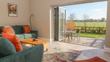 Cottage | Living area