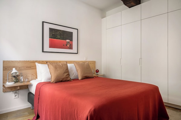 A Place - Leeuwenstraat 15 -