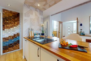 Fridge, microwave, oven, dishwasher - Seaview Lodge - Two Bedroom Cottage, Sleeps 4 (Rhoslligwy)