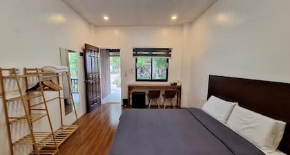 Basilia Guest House - Cozy 1BDR with Bathroom