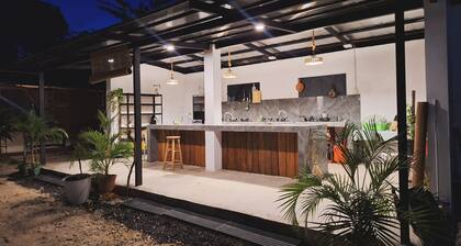 Basilia Guest House - Cozy 1BDR with Bathroom