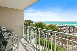 Property grounds - 🏖️Fabulous Gulf Views | Seasonal Beach Service | Pelican Isle 202🐚 (Fort Walton Beach)