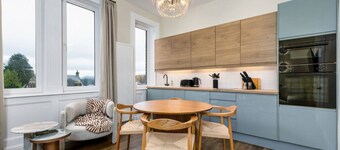 Modern 2-Bed: Castle View | Gateway to Trossachs