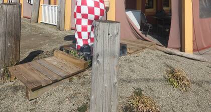 Charming 3-bedroom house near Chautuaqua Insitituion awaits you