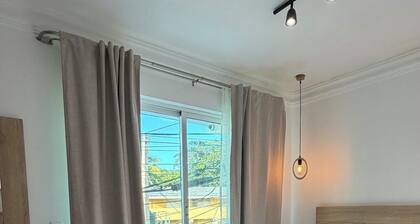 Urban Oasis Room - Premium Plus No. 1