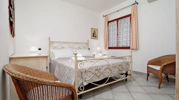 Fer et planche Ă repasser, Wi-Fi, draps fournis