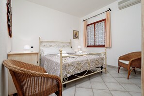 Fer et planche à repasser, Wi-Fi, draps fournis