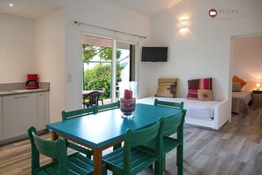 2 Schlafzimmer, Bügeleisen/Bügelbrett, Bettwäsche