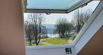 Asunto-Basic-Oma kylpyhuone-Järvinäköala-Miniapart