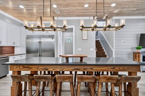 Dining - Sandy Saddle | Walk to Beach, Free Golf Cart, Heated Pool, Game Room, Bunk Room (Miramar Beach)