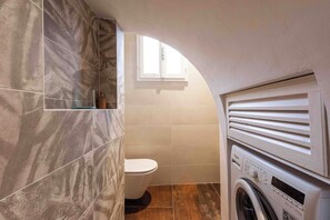 Comfort Apartment, Non Smoking | Bathroom - Casa Musa by MMega (Florence)