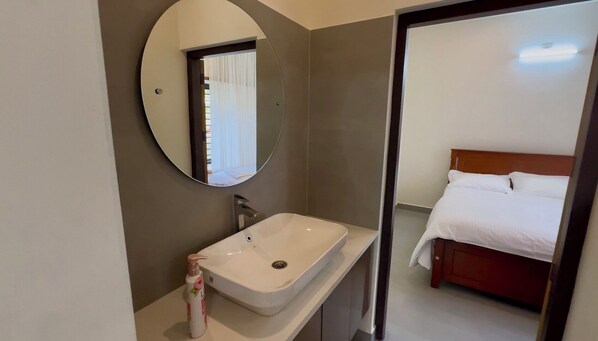 3 habitaciones, wifi gratis y acceso para silla de ruedas