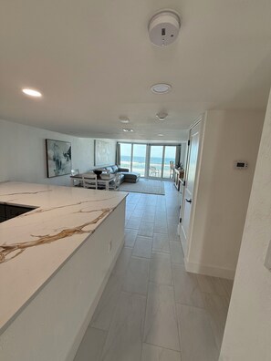 Interior - Charming beachfront condo, Daytona Beach Shores (Daytona Beach Shores)