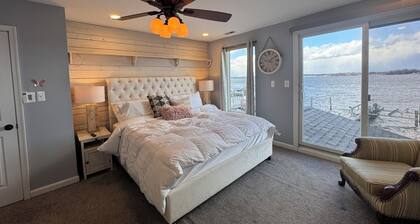 Waterfront Gem w/ Private Pier ~15m to Johns Hopkins & Harbor