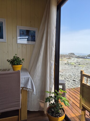 Cozy Ocean View Cabin With Natural Rock Pool - Perfect for Couples