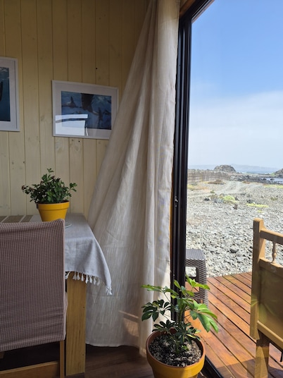 Cozy Ocean View Cabin With Natural Rock Pool - Perfect for Couples