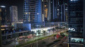 Exterior - Modern 1BR Downtown - Dubai Mall Walk (Dubai)