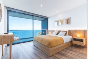 House - Xavelha Clifftop by Atlantic Holiday (Camara de Lobos)