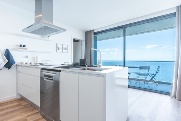 House - Xavelha Clifftop by Atlantic Holiday (Camara de Lobos)