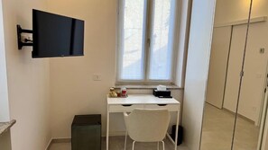 Double Room, Courtyard View | Interior - Residenza Villaggio Frua (Saronno)