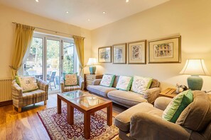 TV, offices - Host & Stay | The Station Cottage (Lintz Green)
