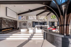 Interior - Mountain Views+City Views+Heated Pool+Luxury (Paradise Valley)