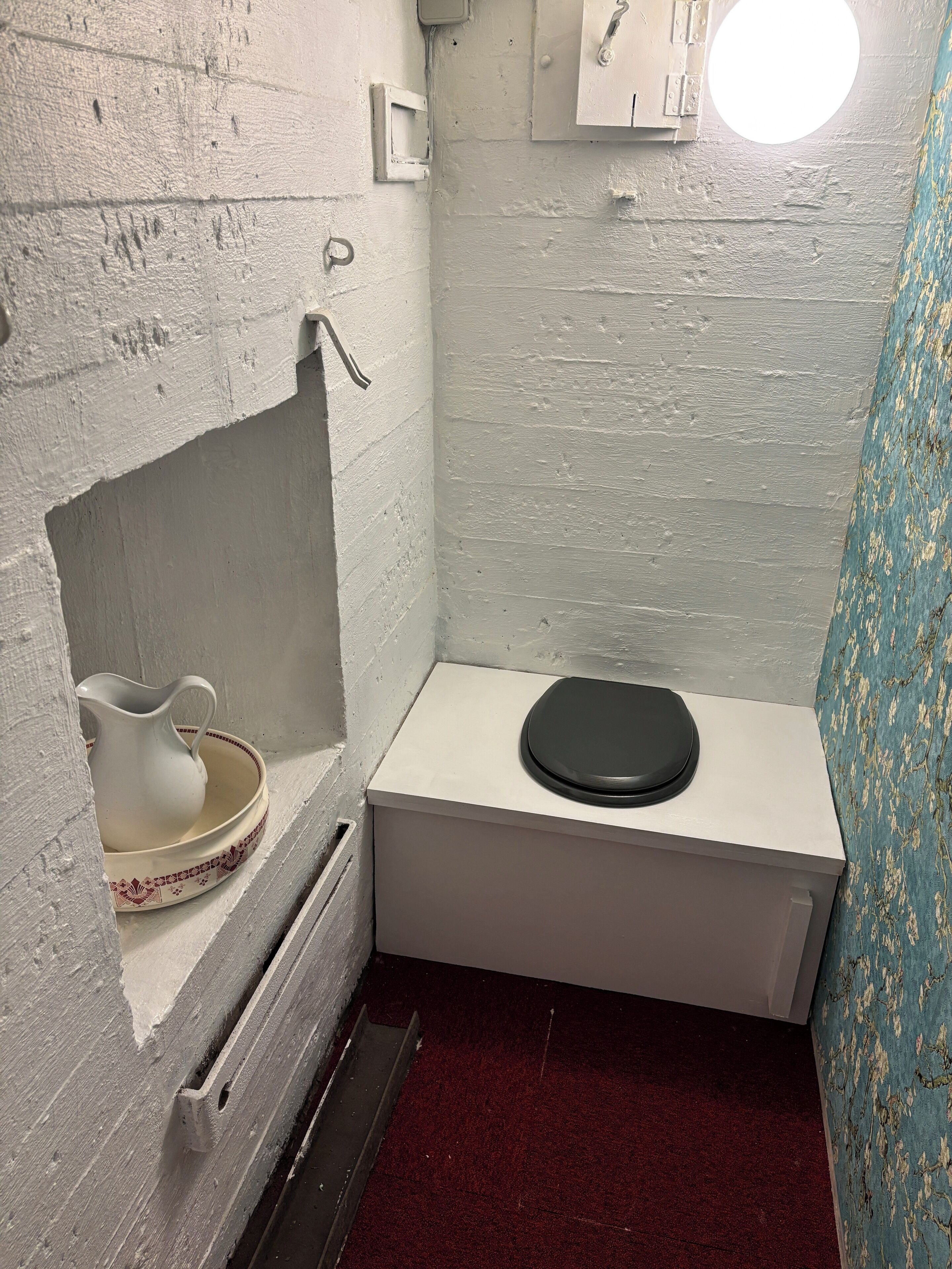 Toallas, jabón y papel higiénico