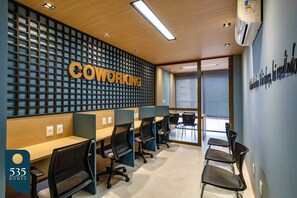 Meeting facility - 15th Floor Bedsitter in a Condominium in Graça (Salvador)