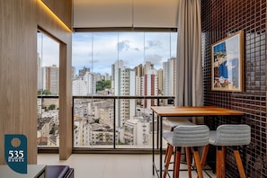 Interior - 15th Floor Bedsitter in a Condominium in Graça (Salvador)