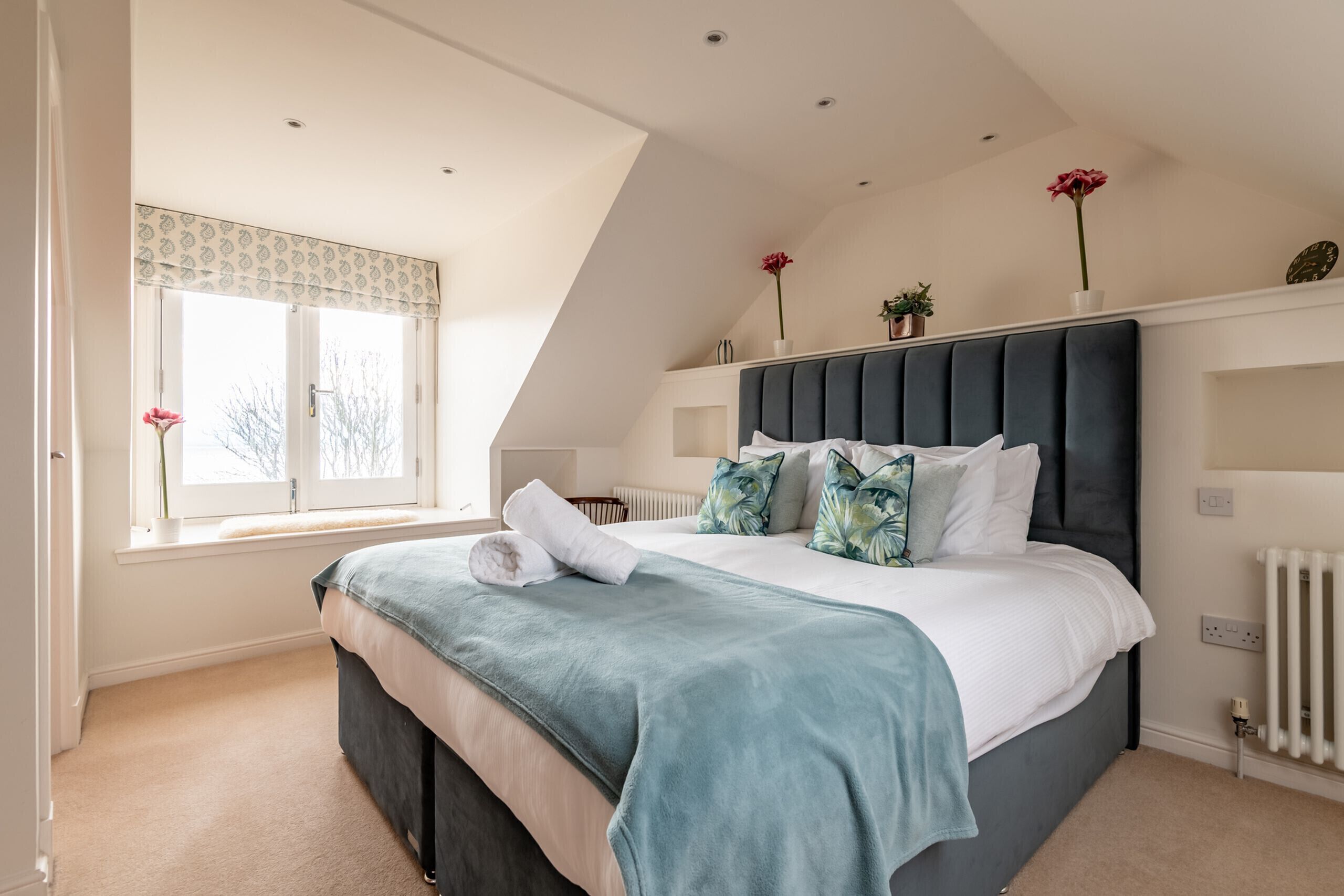 Fer et planche à repasser, Wi-Fi gratuit, draps fournis