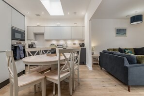 Unclassified image, 2 of 28, button - Rusheen Cottage | St Andrews (St Andrews)