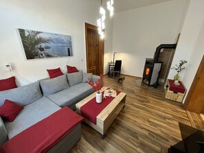 Télévision, cheminée