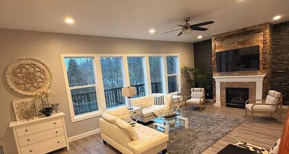 Serene 5-bedroom house near Progress Ridge