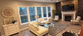 Serene 5-bedroom house near Progress Ridge