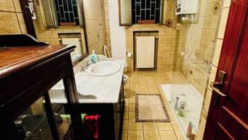 Gemeinsamer Schlafsaal, 1 Schlafzimmer | Badezimmer