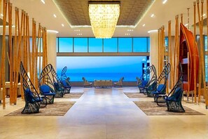 Interior - Marvelous hotel suites in Cancun with fitness room and AC, (Continental de Isla Mujeres,)