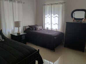 3 bedrooms, iron/ironing board, free WiFi, bed sheets