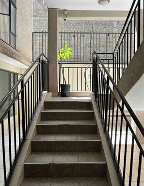 Interior - Beautiful Studio apartment in Nairobi near JKIA/SGR perfect for your stay (Nairobi)