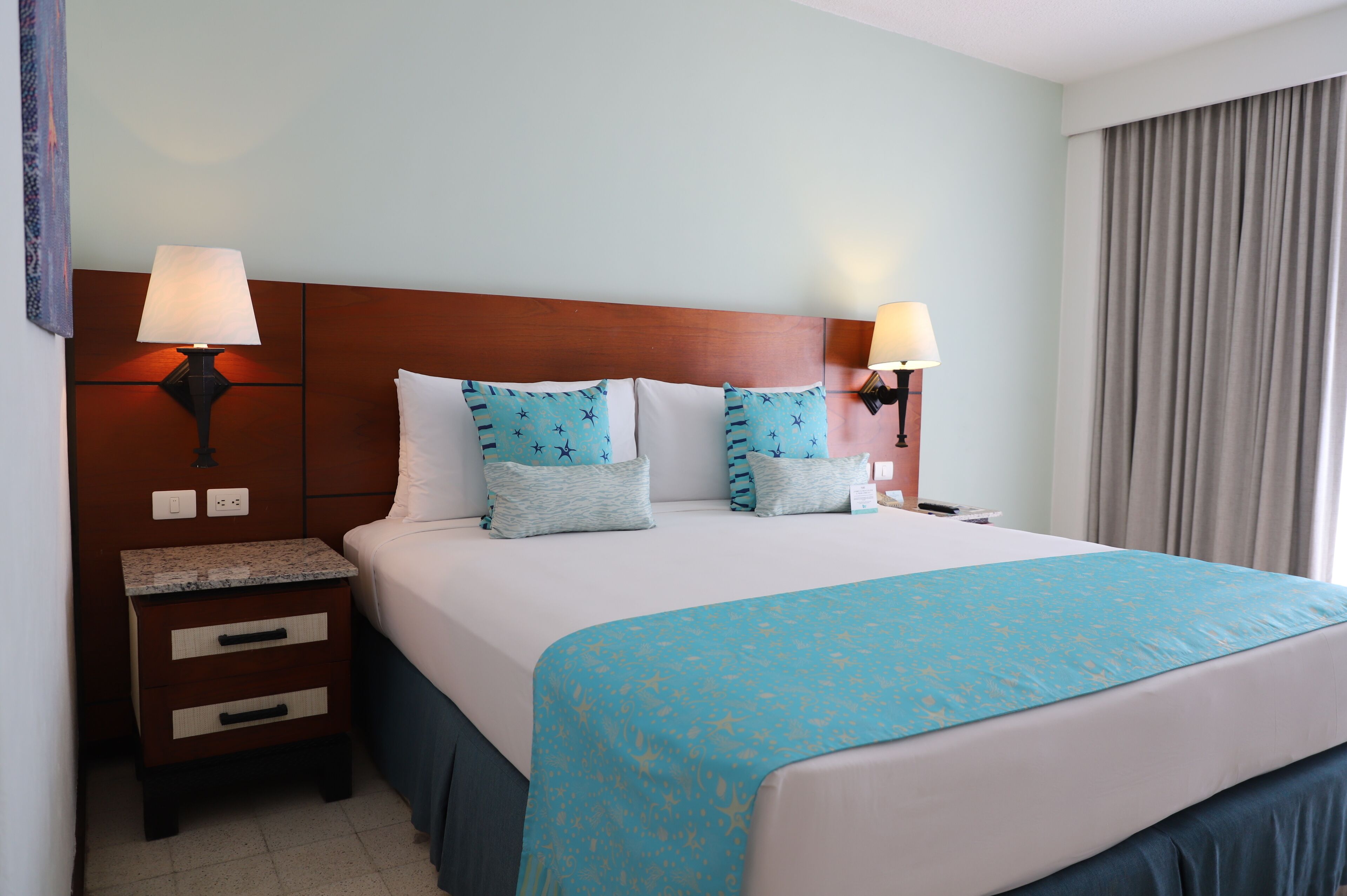 Superior King Ocean View All Inclusive | Caja de seguridad en la habitación y tabla de planchar con plancha 