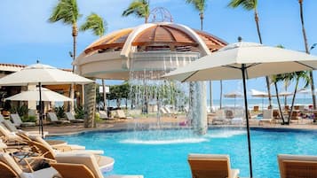 3 piscinas externas